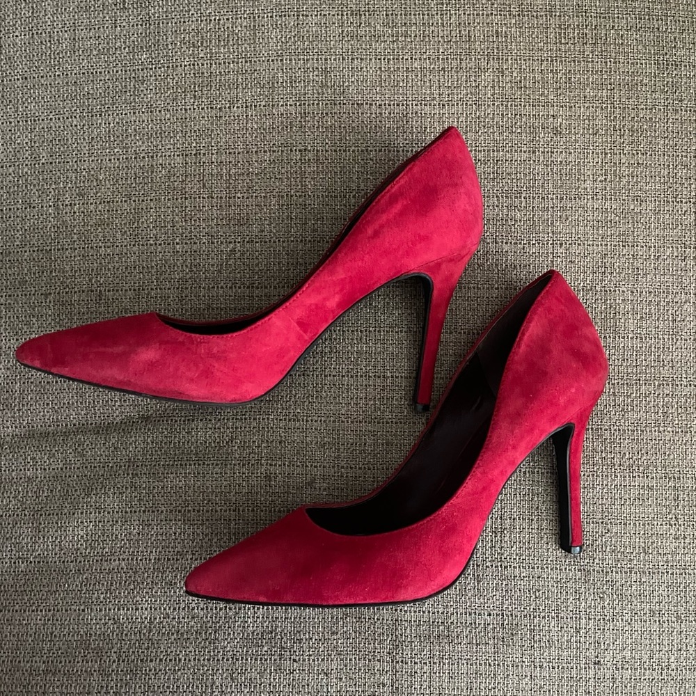 BCBG red suede heels